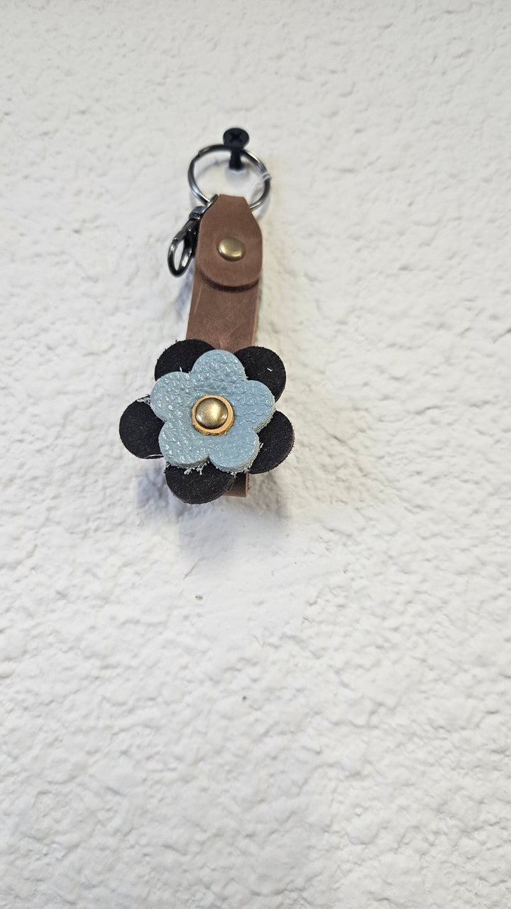 Handmade Leather Flower Keychain-Katze Boutique