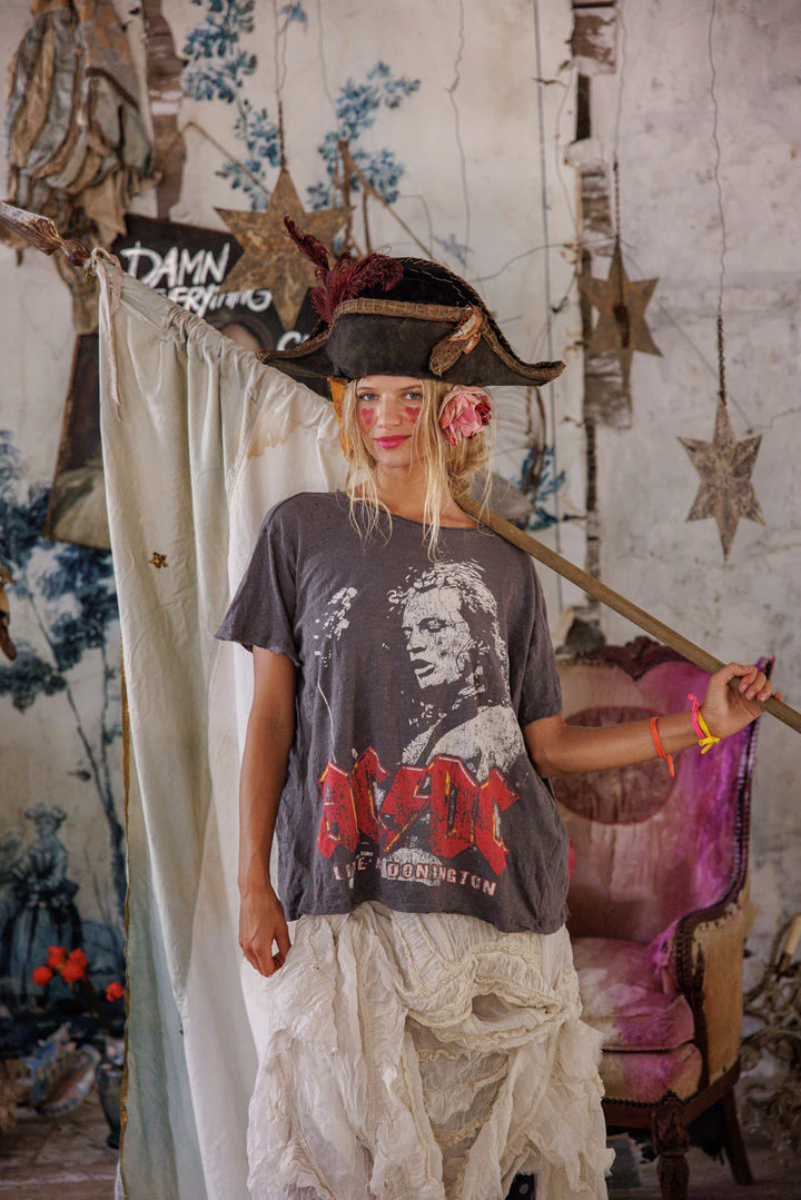 Magnolia Pearl ACDC Live At Donington T-Katze Boutique