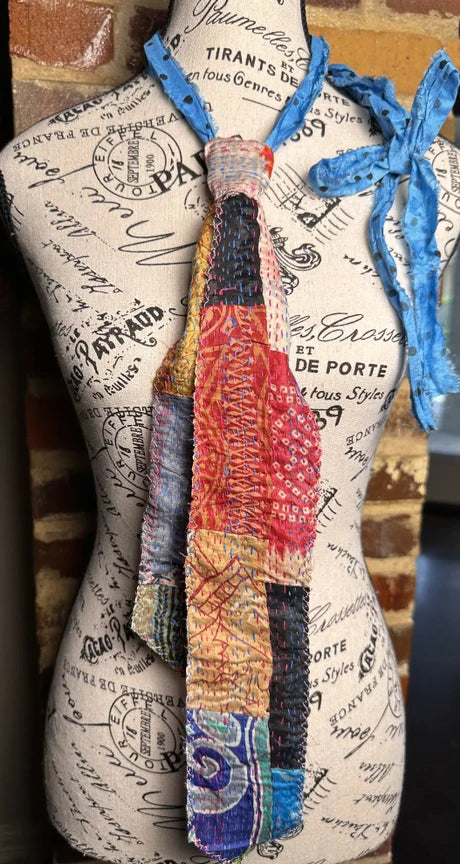 THE CURATED RAVEN-Katze Boutique