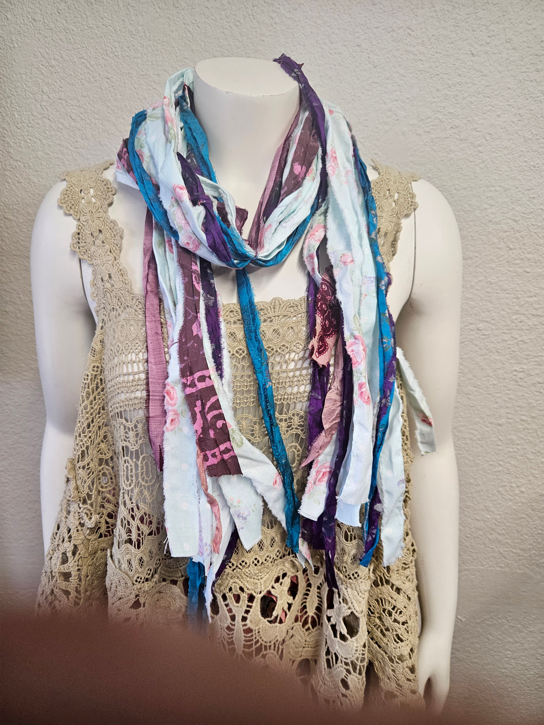 Handmade Fringe Scarf Multicolor-Katze Boutique