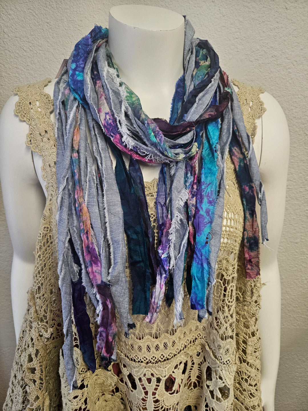Handmade Fringe Scarf-Katze Boutique