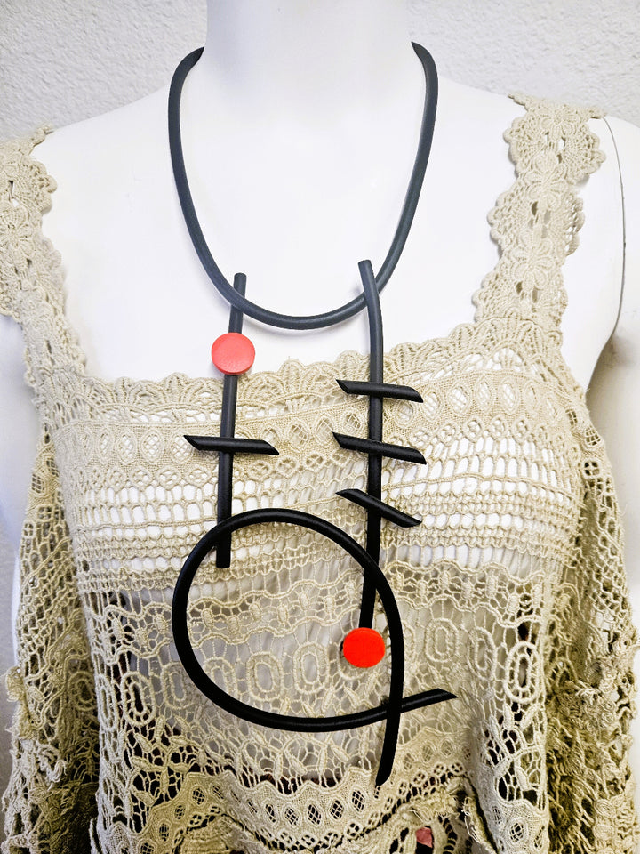 Black Robber Necklace-Katze Boutique