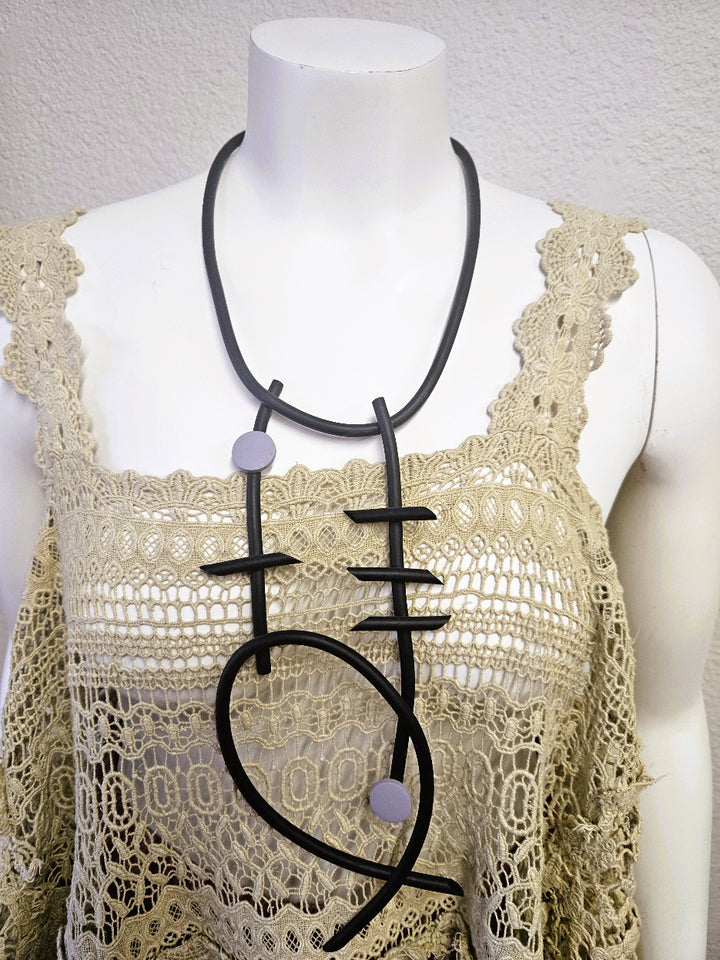 Black Robber Necklace-Katze Boutique