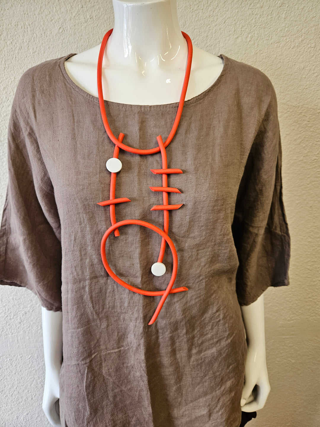 Red Rubber Necklace | Modern Minimalist Jewelry | Katze