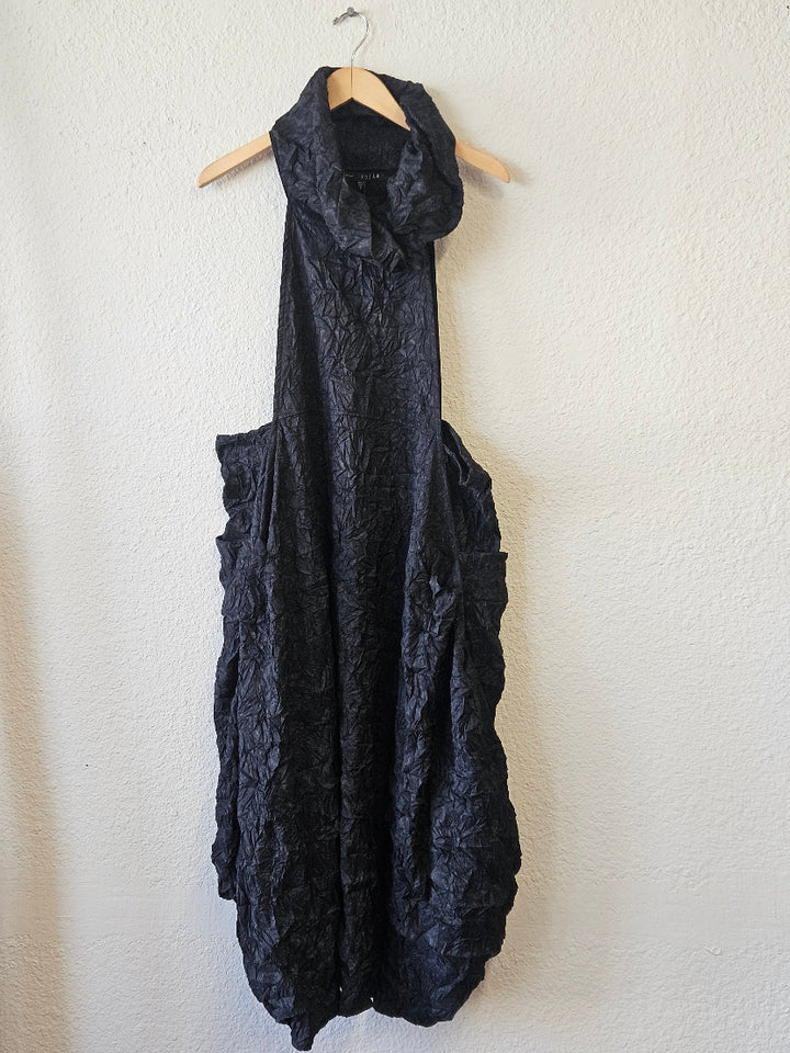 Kozan Avi Bubble Maxi Dress in Black | Katze Boutique