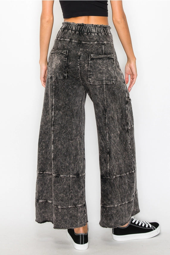 J. Her Mineral Wash Wide Leg Cropped Pants | Katze Boutique