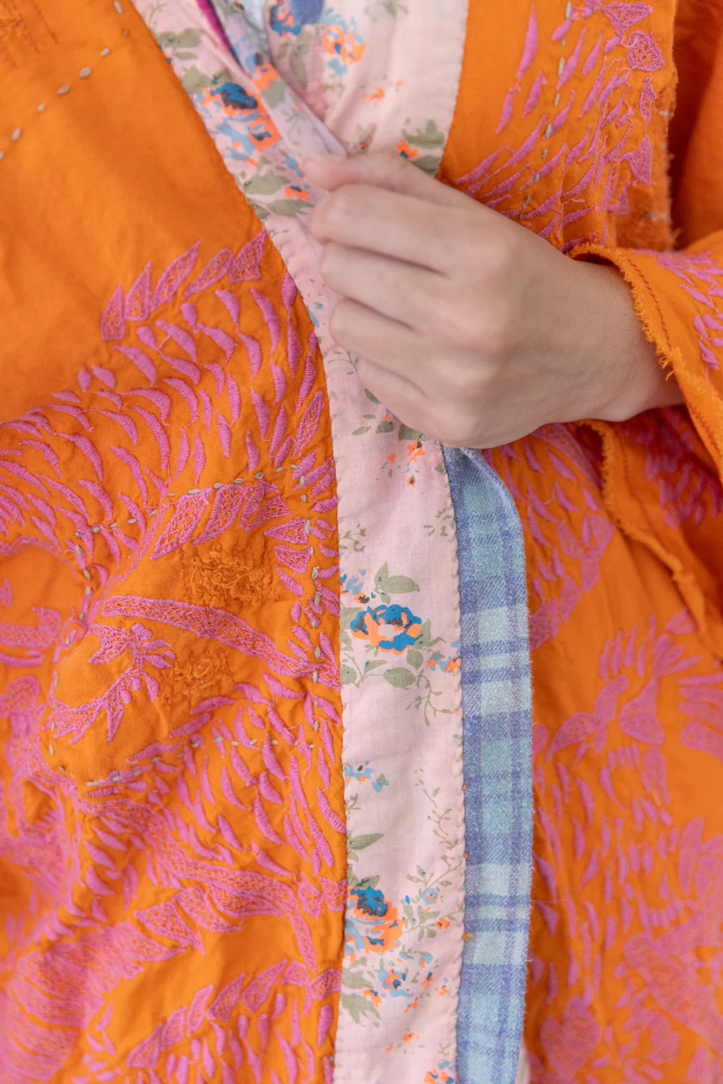 Magnolia Pearl Dharma Dragon Embroidered Kimono-Katze Boutique
