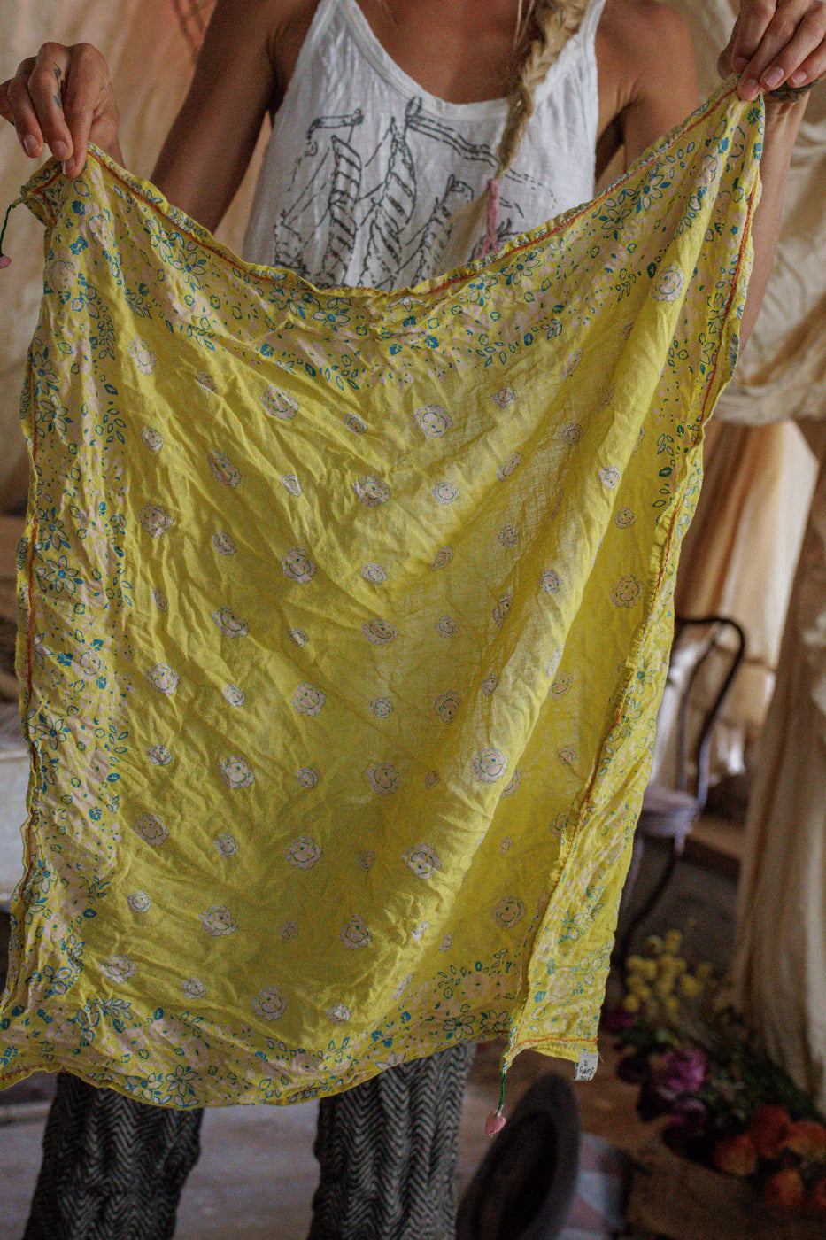 Magnolia Pearl MP Floral Tassel Scarf-Katze Boutique
