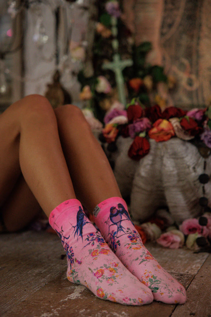 Magnolia Pearl Two Birds MP Socks-Katze Boutique