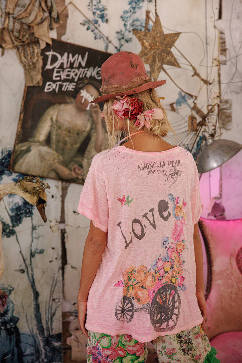 Magnolia Pearl Special Delivery Tee-Katze Boutique