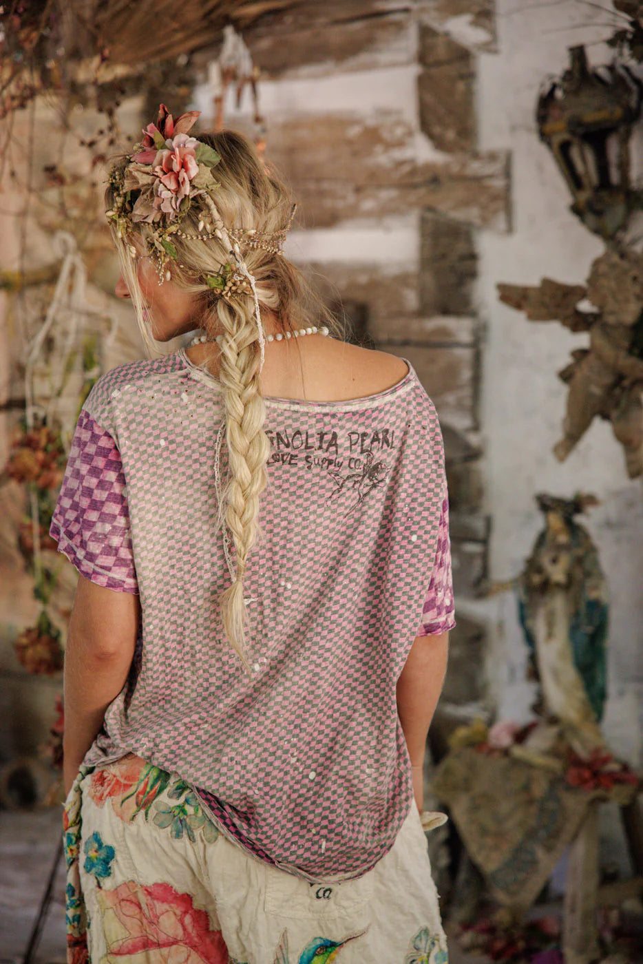 Magnolia Pearl Peacewise Pocket Tee-Katze Boutique