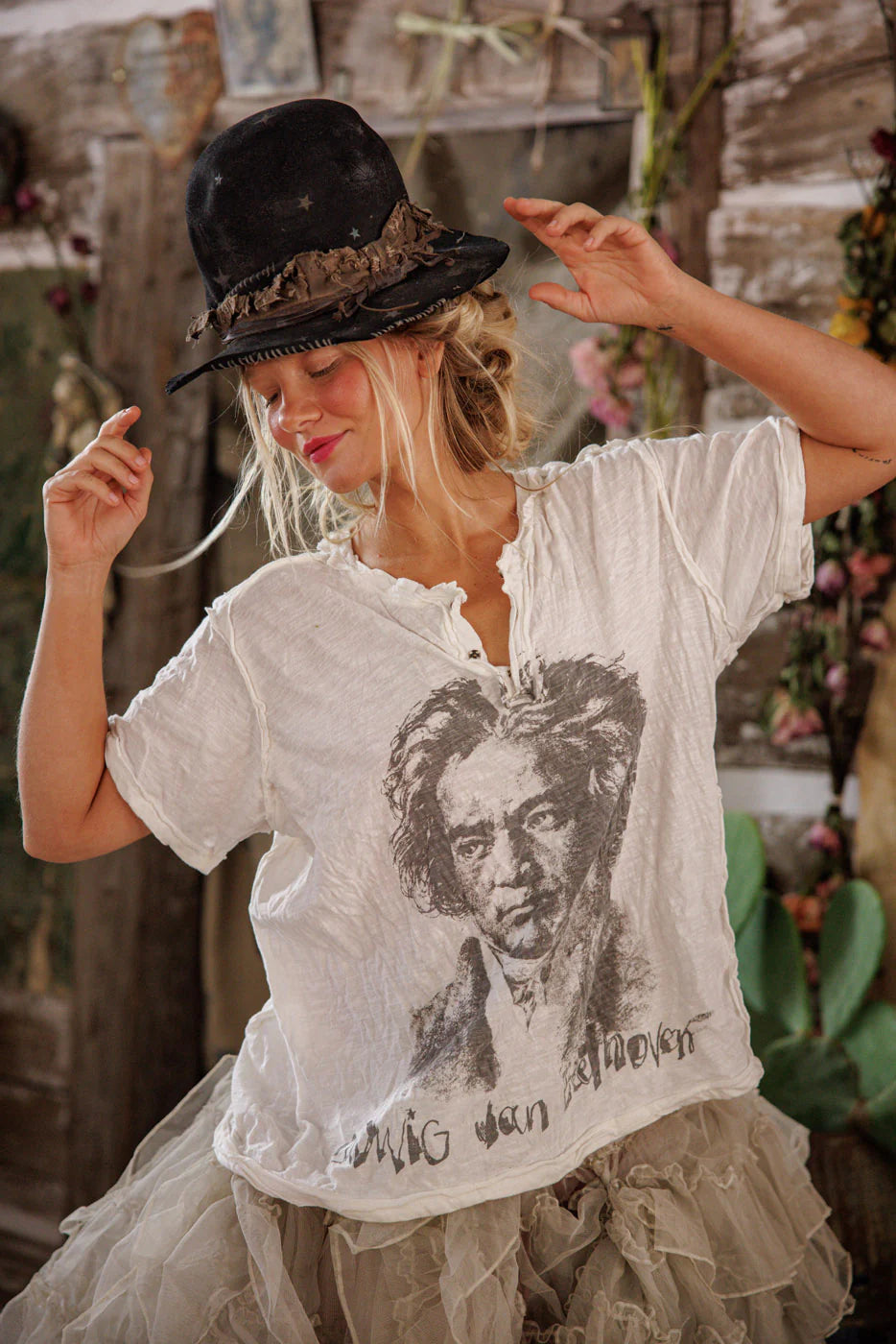 Magnolia Pearl Beethoven Julien Henley-Katze Boutique