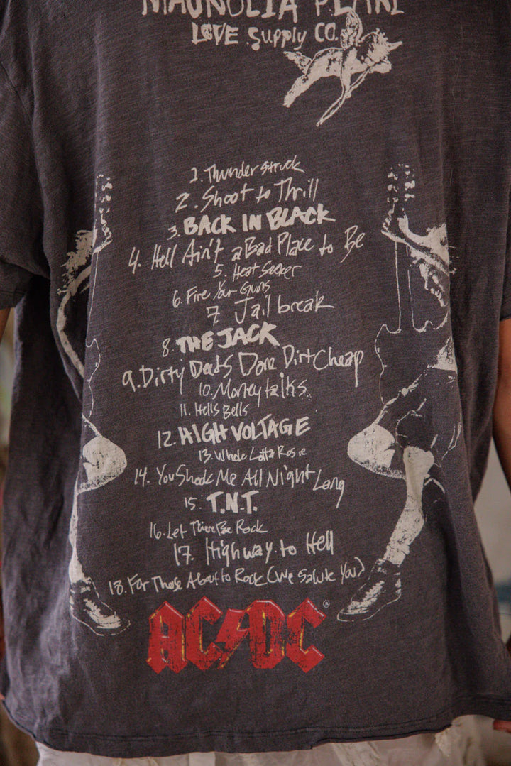 Magnolia Pearl ACDC Live At Donington T-Katze Boutique