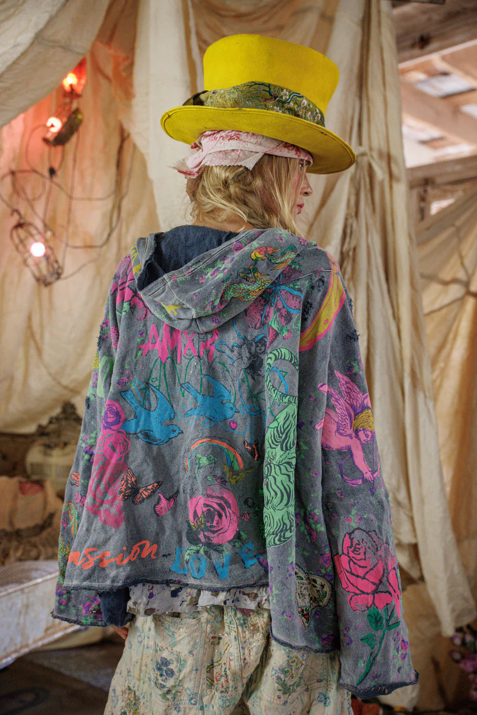 Magnolia Punk Graphics Raji Hoodie-Katze Boutique