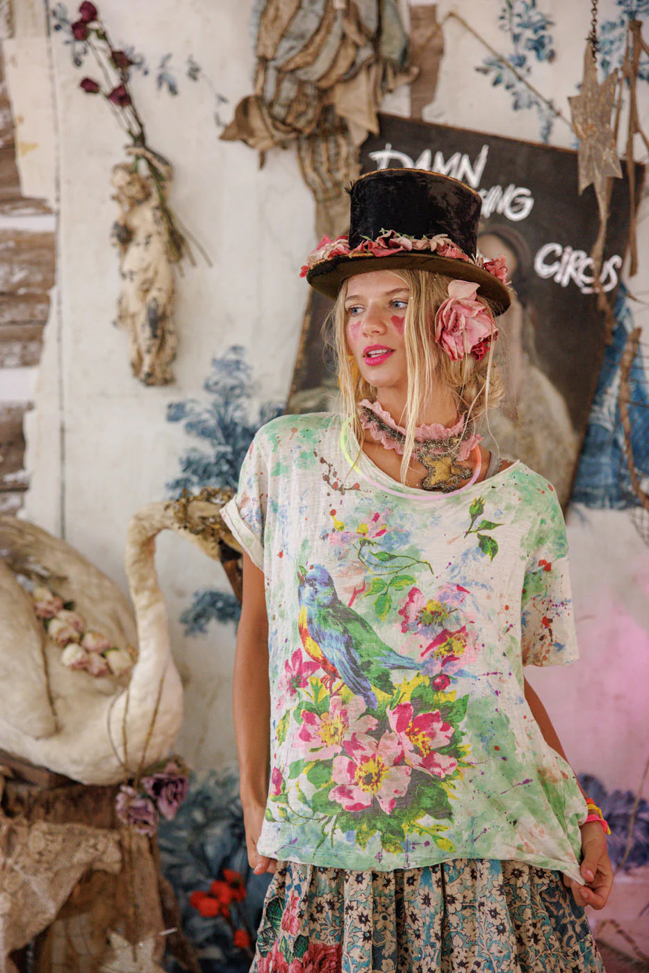 Magnolia Pearl Floral Songbird Art Class T-Katze Boutique